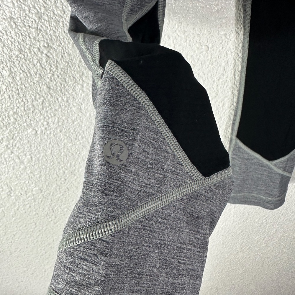 Lululemon Pace Rival Crop Grey Black Mesh SZ 6 - Picture 3 of 6